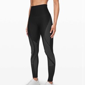Lululemon Mapped Out High-Rise Tight 28"